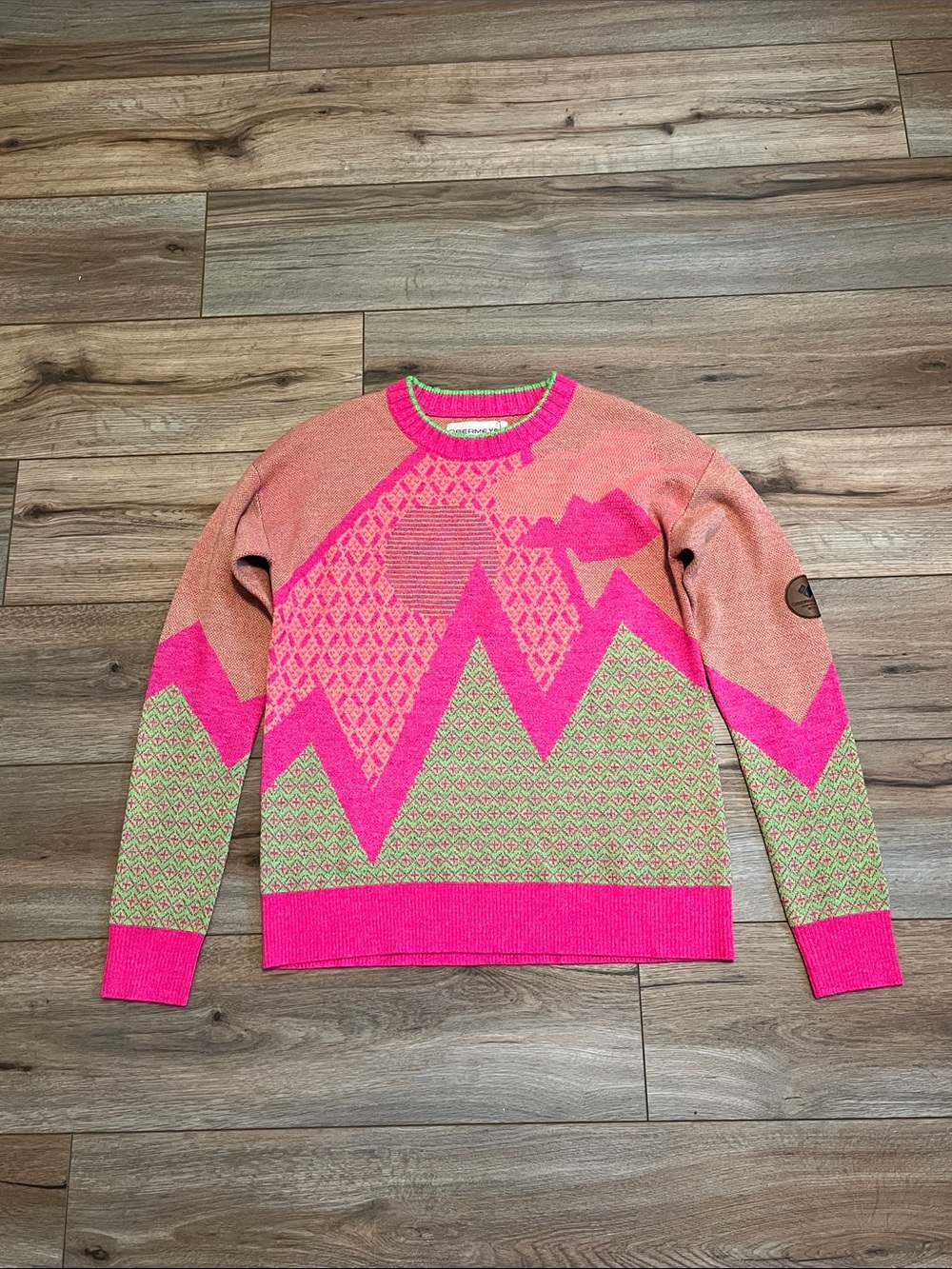 NWT Obermeyer Rocky Crewneck Sweater Women’s Medium Neon Pink Merino Wool Ski